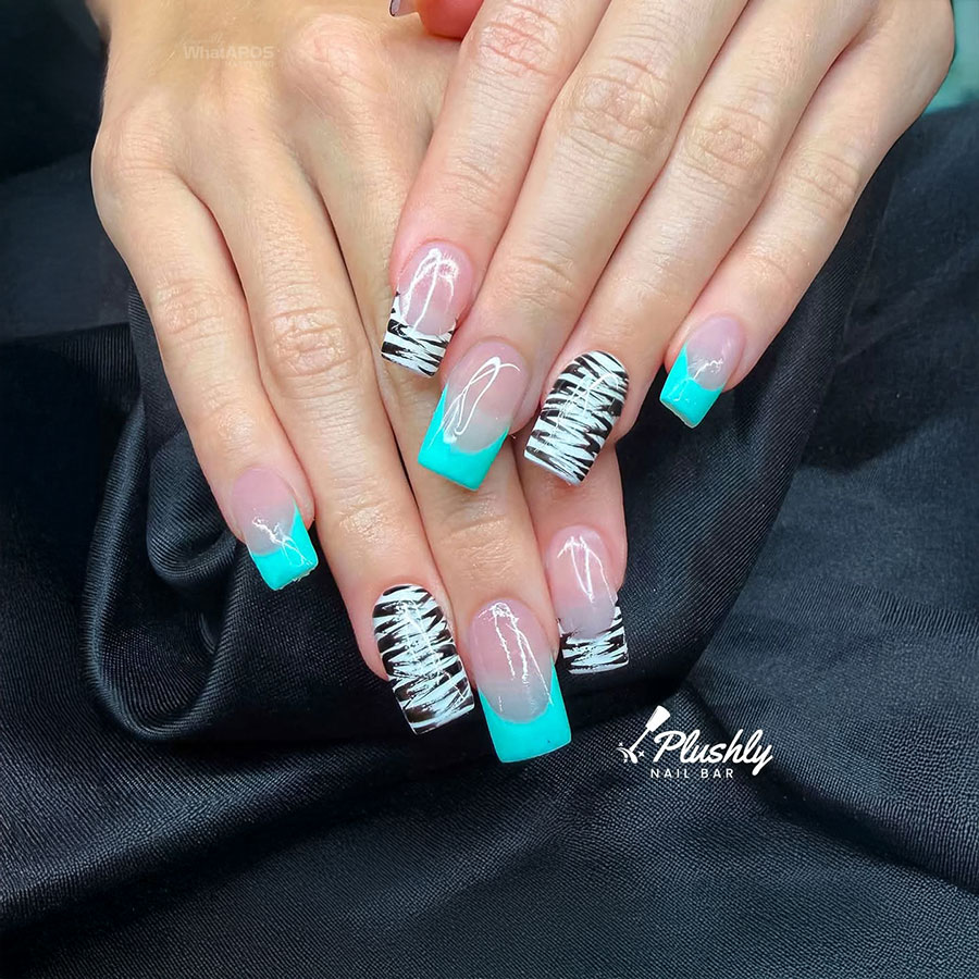 Plushy Nail Bar