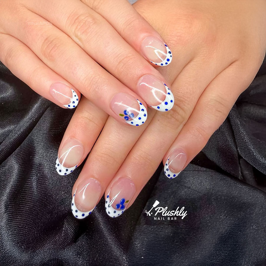 Plushy Nail Bar