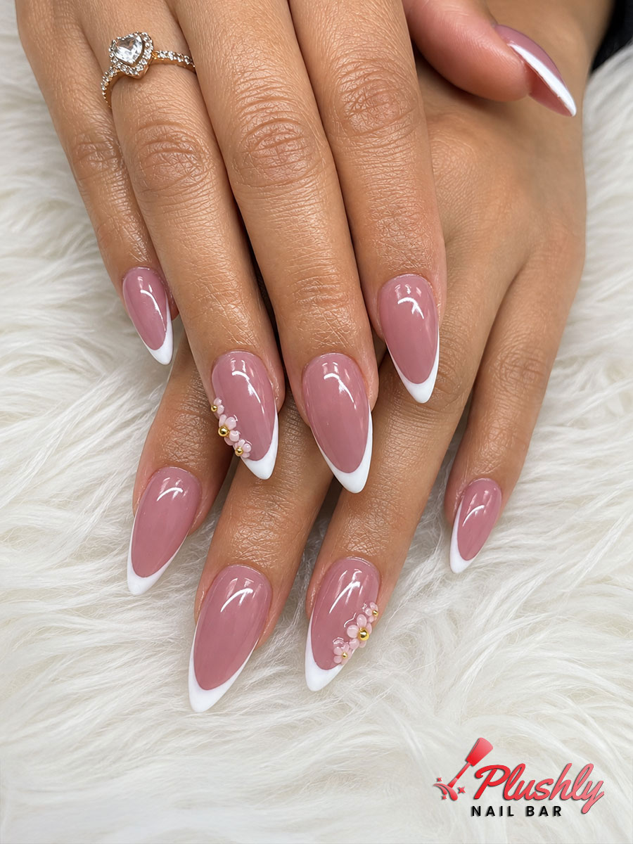 Plushy Nail Bar
